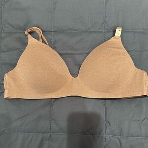 NWT Victorias Secret Pink Sparkly taupe Bra Size 36C